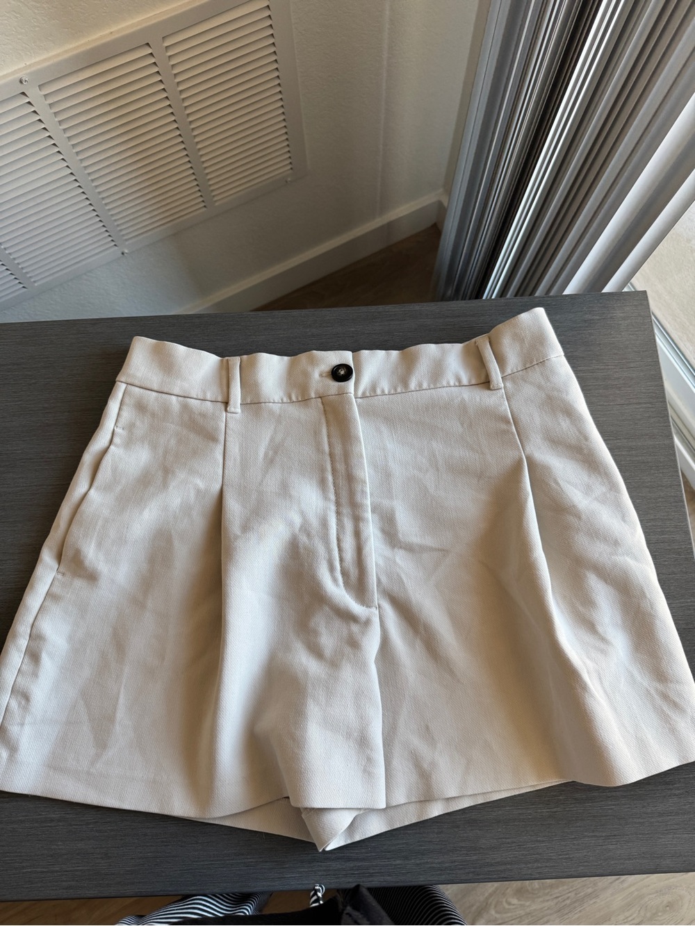 Zara Cream High-Waist Tailored Skort